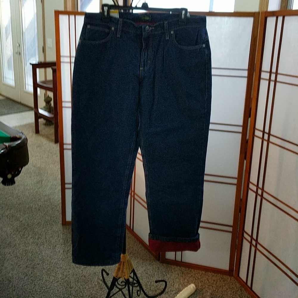 Cabela's Dark Blue Straight Leg Women's Jeans